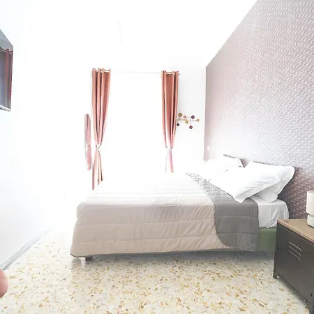 Trastevere Lovely 2 Bedroom Lejlighed Rom